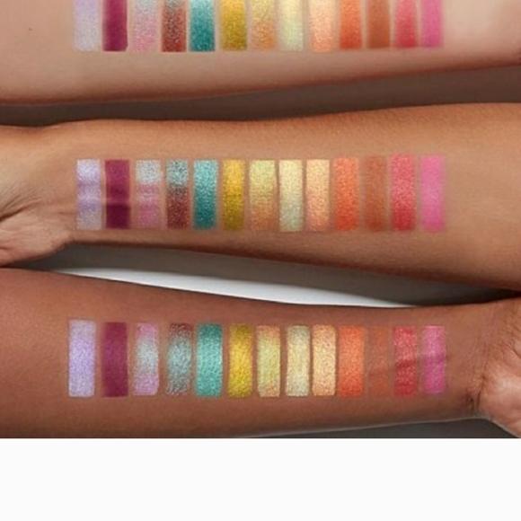 Too Faced Life’s A Festival Palette Eye Shadow and Highlighter - Picture 6 of 6